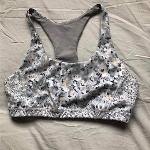 🌈2/50🌈 Lululemon sports bra